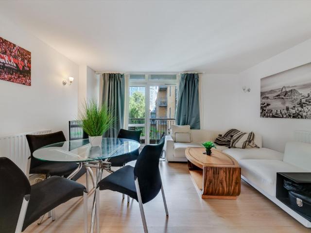House for rent in Isle Of Dogs, Greater London
