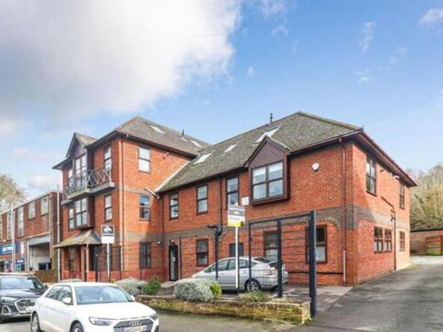 House for sale in Chesham and Villages Community Board, Chesham