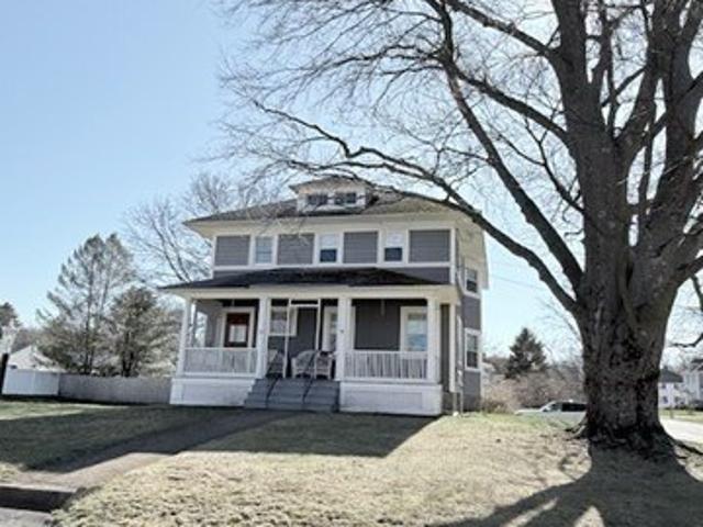 House for sale in Ayer, Massachusetts