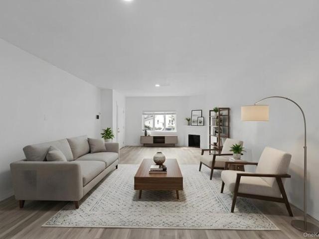 House for sale in Queens, Arverne