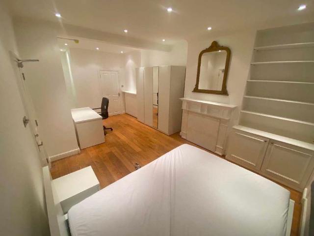 Room for rent in Hammersmith, Greater London