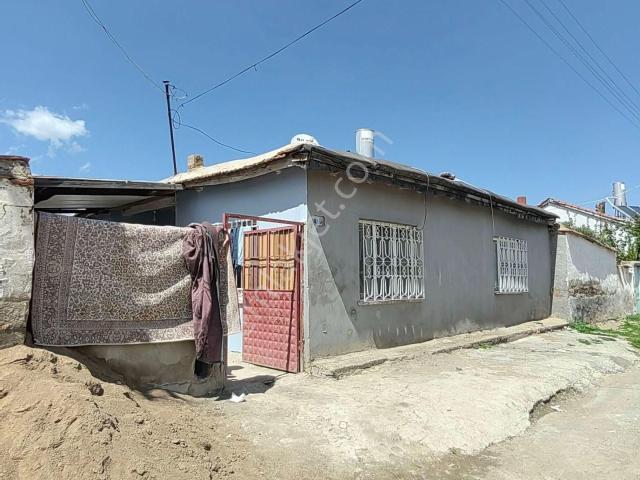 Akşehir, Konya içerisinde satılık Villa
