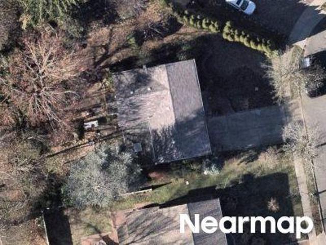 House for sale in Albertson