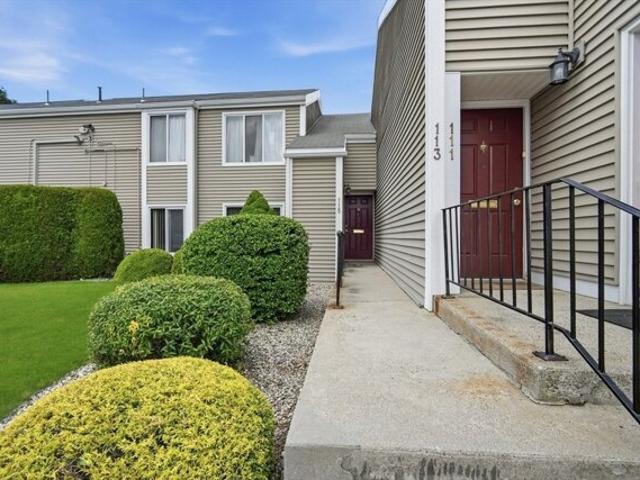 Condo for sale in Hampden, Massachusetts