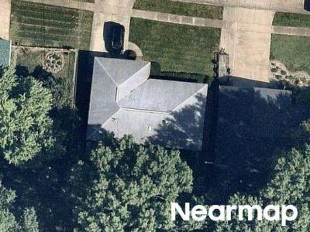 House for sale in East Saint Louis, Illinois