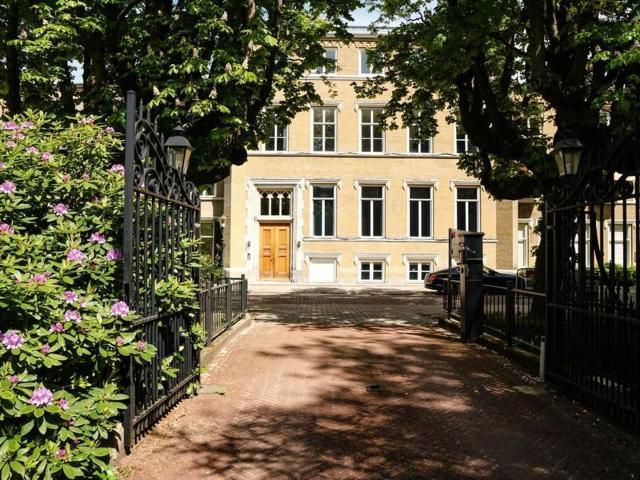 Appartement te huur in Willemspark, Den Haag