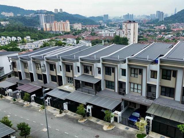 Terraced House for sale in Country Heights Damansara, Kuala Lumpur