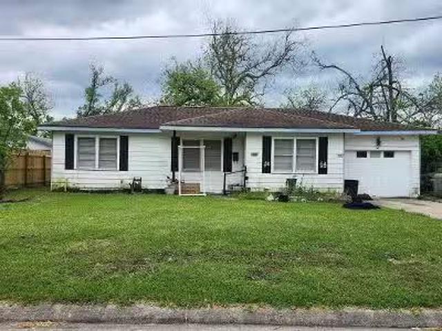 House for sale in Bay City House for sale in Bay City