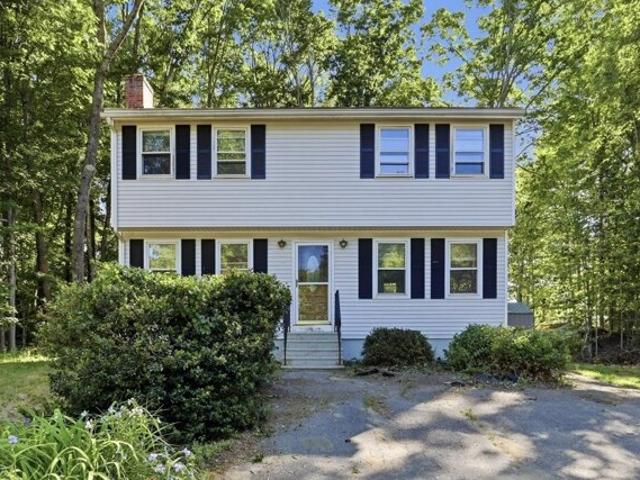 House for sale in New Hampshire
