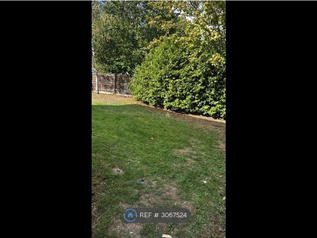 Apartment for rent in London Borough of Havering, Greater London