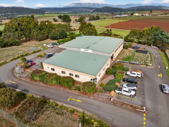 Warehouse for sale in Deloraine, Tasmania