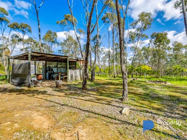Land for sale in Mcintyre, Victoria