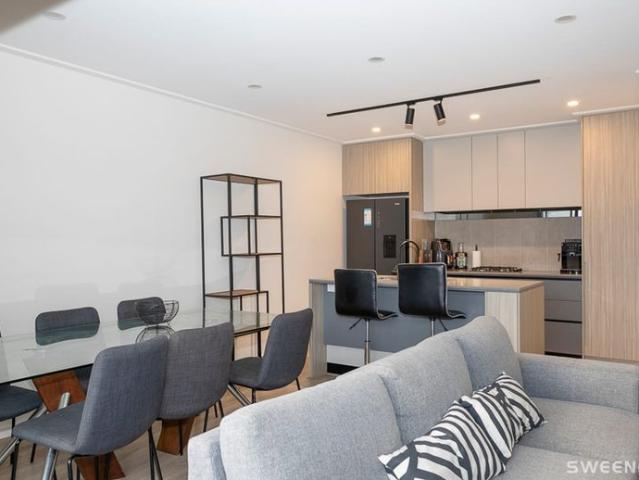 Townhouse for rent in Haven, Melbourne