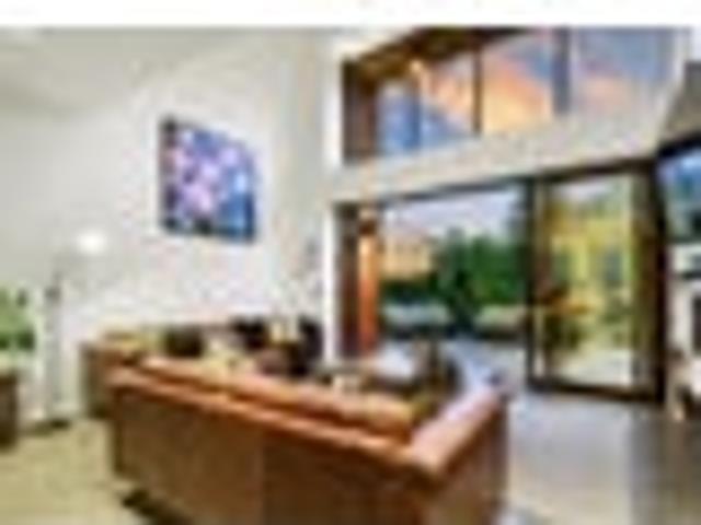 House for sale in Days Bay, Wellington