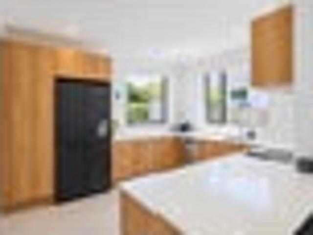 Townhouse for sale in Glen Innes, Maungakiekie-Tāmaki