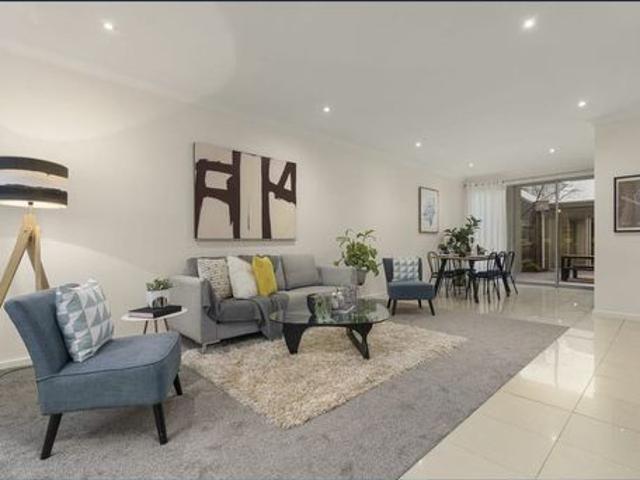Townhouse for rent in Camerons Creek, Victoria