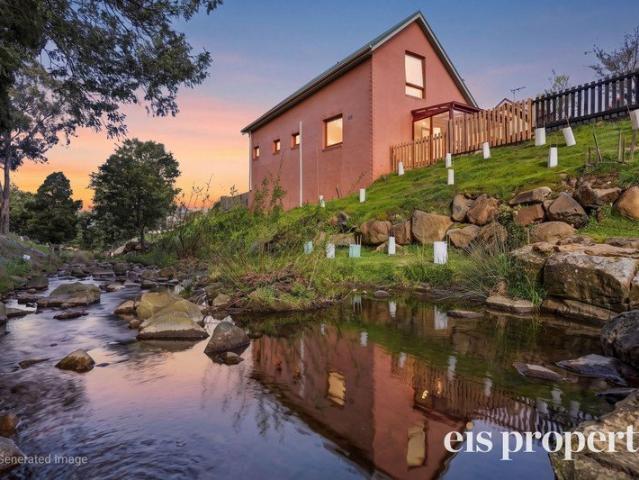 Villa for sale in South Hobart, Hobart
