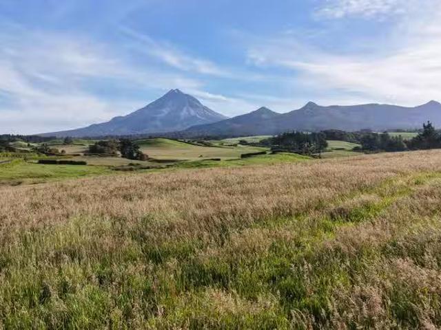 House for sale in Hillsborough, Taranaki