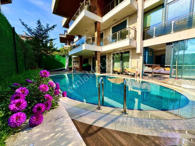 Üsküdar, İstanbul içerisinde satılık Villa
