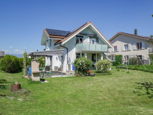 Einfamilienhaus kaufen in Murten, Freiburg