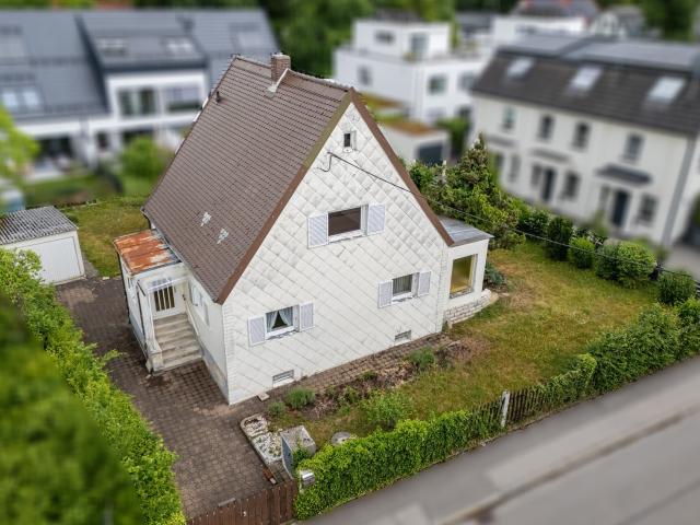 Erdgeschosswohnung kaufen in Allach-Untermenzing, München
