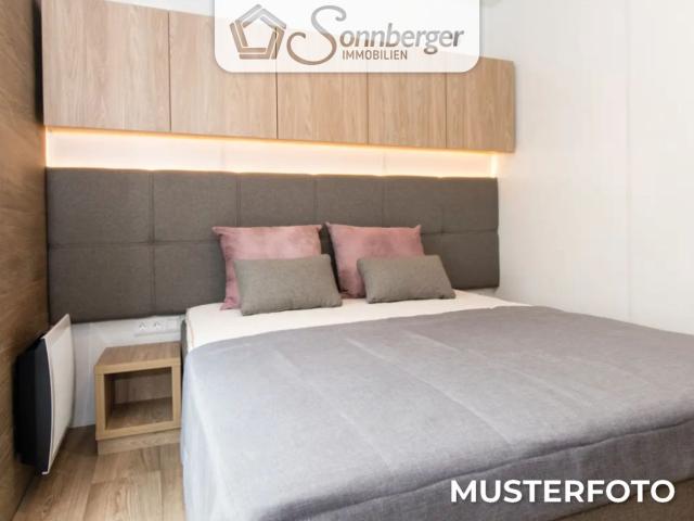 Haus kaufen in Enns, Oberösterreich