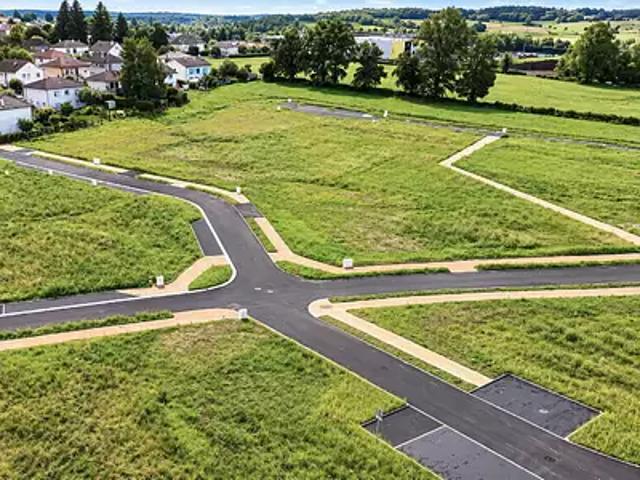 Terrain vente à Vareilles, Naucelles