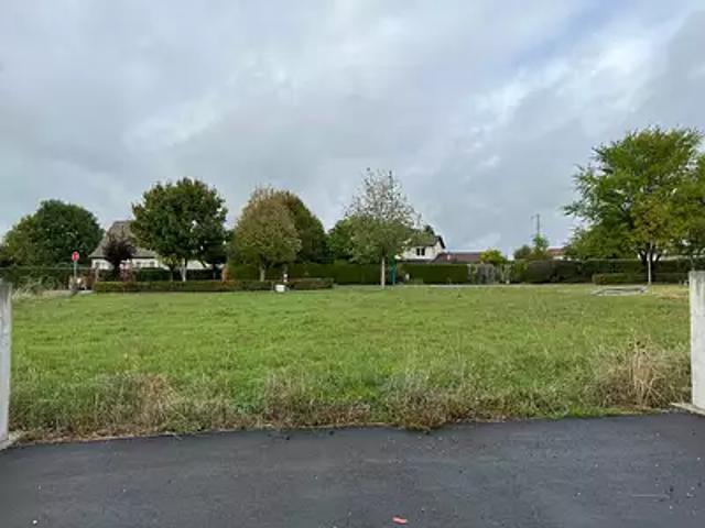 Terrain vente à Vareilles, Naucelles