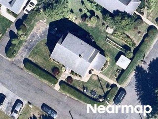 House for sale in Shelton, Connecticut