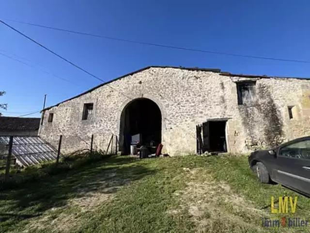 Garage vente à Libourne, Naujan-et-postiac