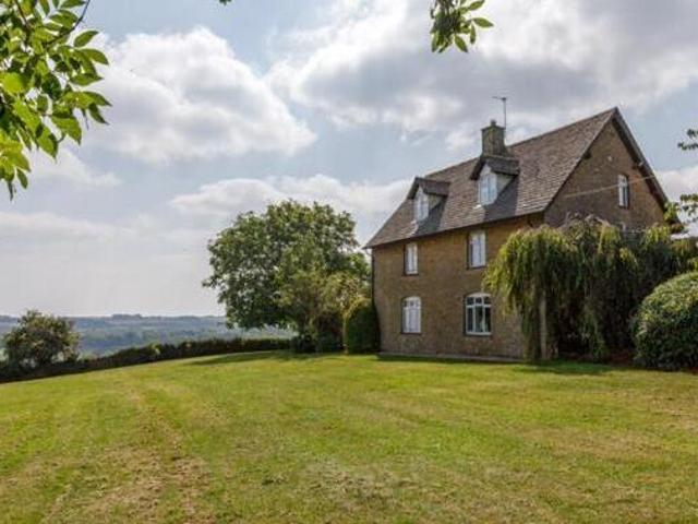 House for sale in Ewens Farm, Golden Valley