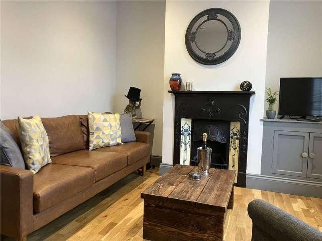 House for rent in Leckhampton, Cheltenham