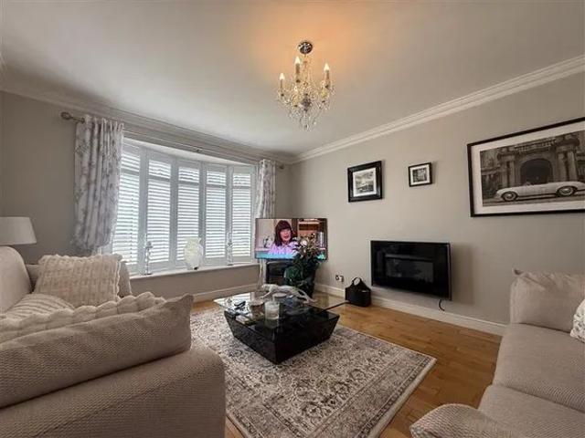 Apartment for rent in Ewens Farm, Golden Valley