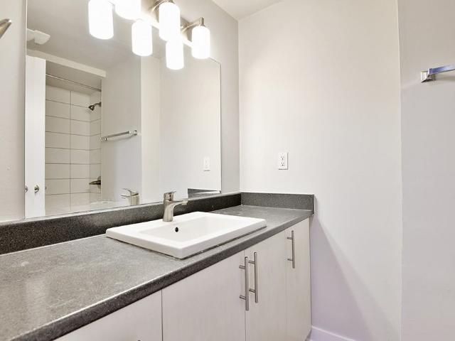 Apartment for rent in Mulhurst Bay, Ontario