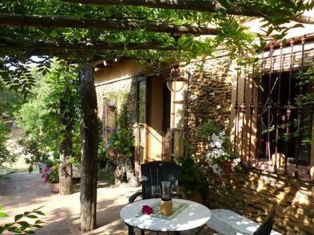 Casa en alquiler en Fuenteheridos, Huelva