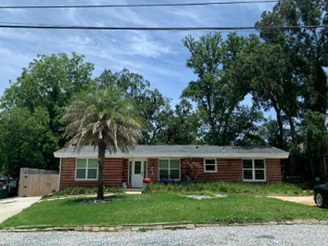 House for sale in Gulf Breeze, Florida