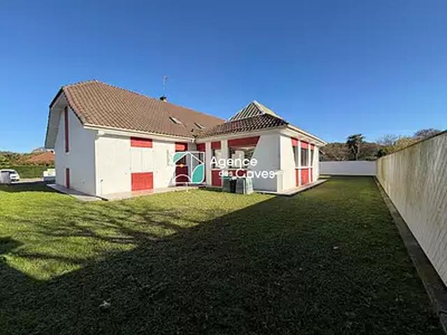 Maison vente à Oloron-Sainte-Marie, Navarrenx