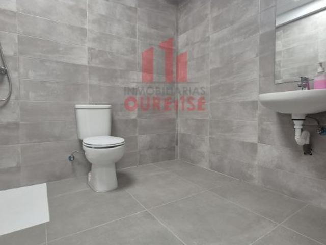 Nave en venta en Ourense, Galicia