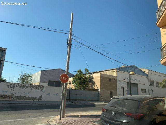 Nave en venta en La Hoya de Buñol, Valencia