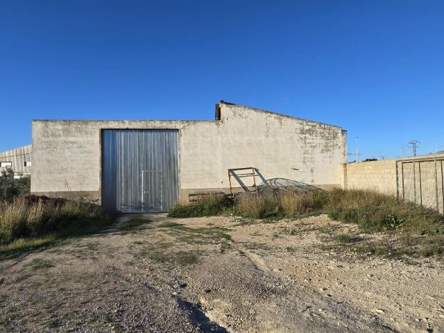 Nave en venta en el Camp de Túria, Valencia