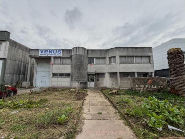 Nave en venta en Elviña, A Coruña