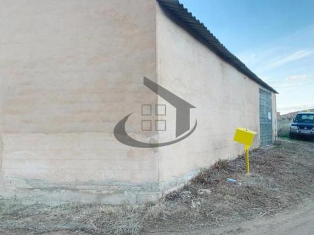 Nave en venta en Autol
