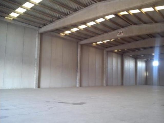 Nave en venta en Cervera