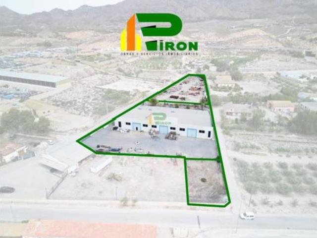 Nave en venta en Polígono Industrial de La Hoya, Lorca