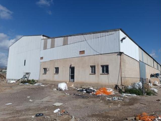 Nave en venta en Totana