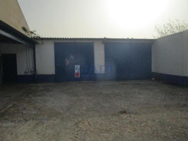 Nave en venta en Valdepeñas, Ciudad Real