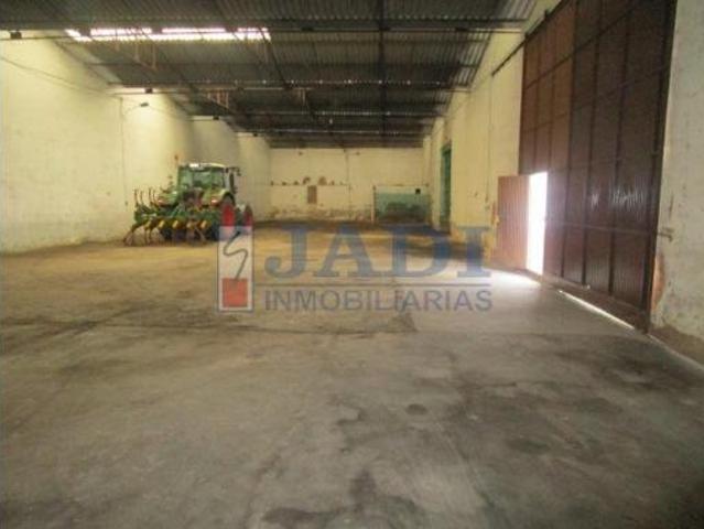 Nave en venta en Valdepeñas, Ciudad Real