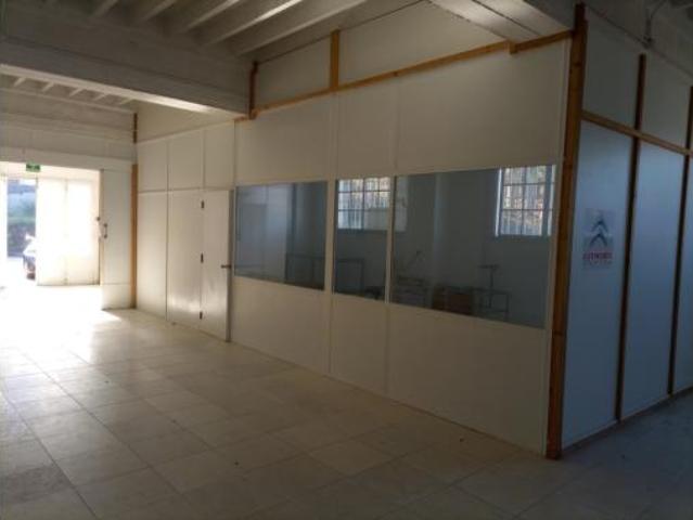Nave en venta en O Castro, Vilagarcía
