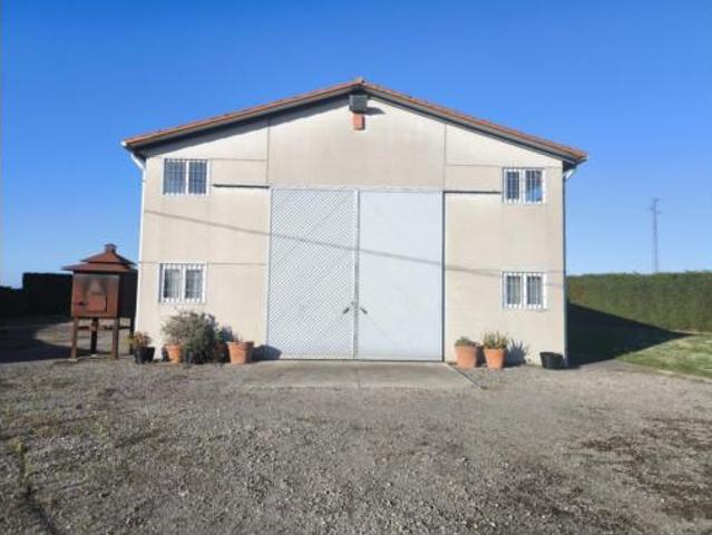 Nave en venta en Castiellu, Villaviciosa
