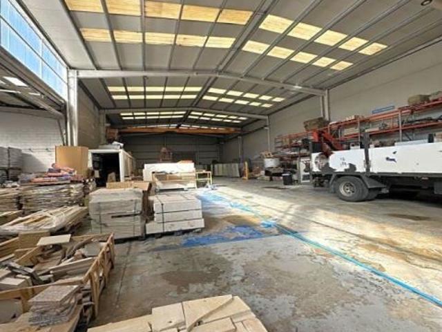 Nave en venta en Barros, Los Corrales De Buelna